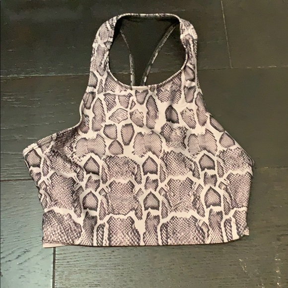 Onzie Other - Onzie sports bra/crop